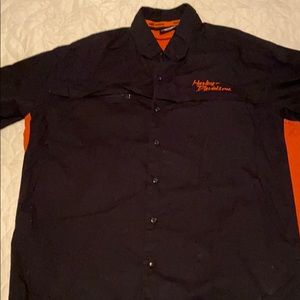 XL men’s HD button down mechanics shirt.